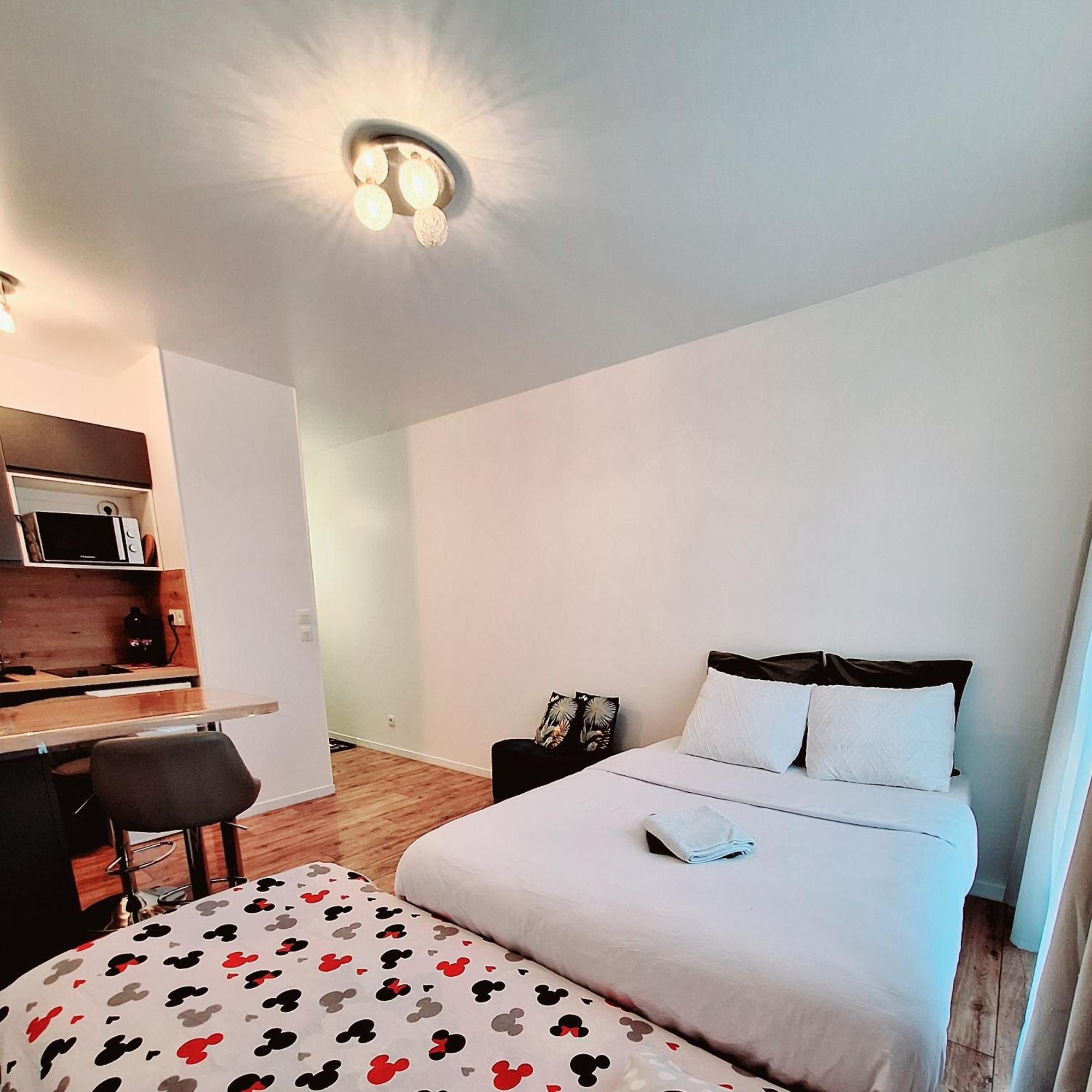 מונטבראן Studio Alpha - 2Min By Train To Disneyland Or 20Min Walk - 5Min Walk To "Val D'Europe" Station מראה חיצוני תמונה