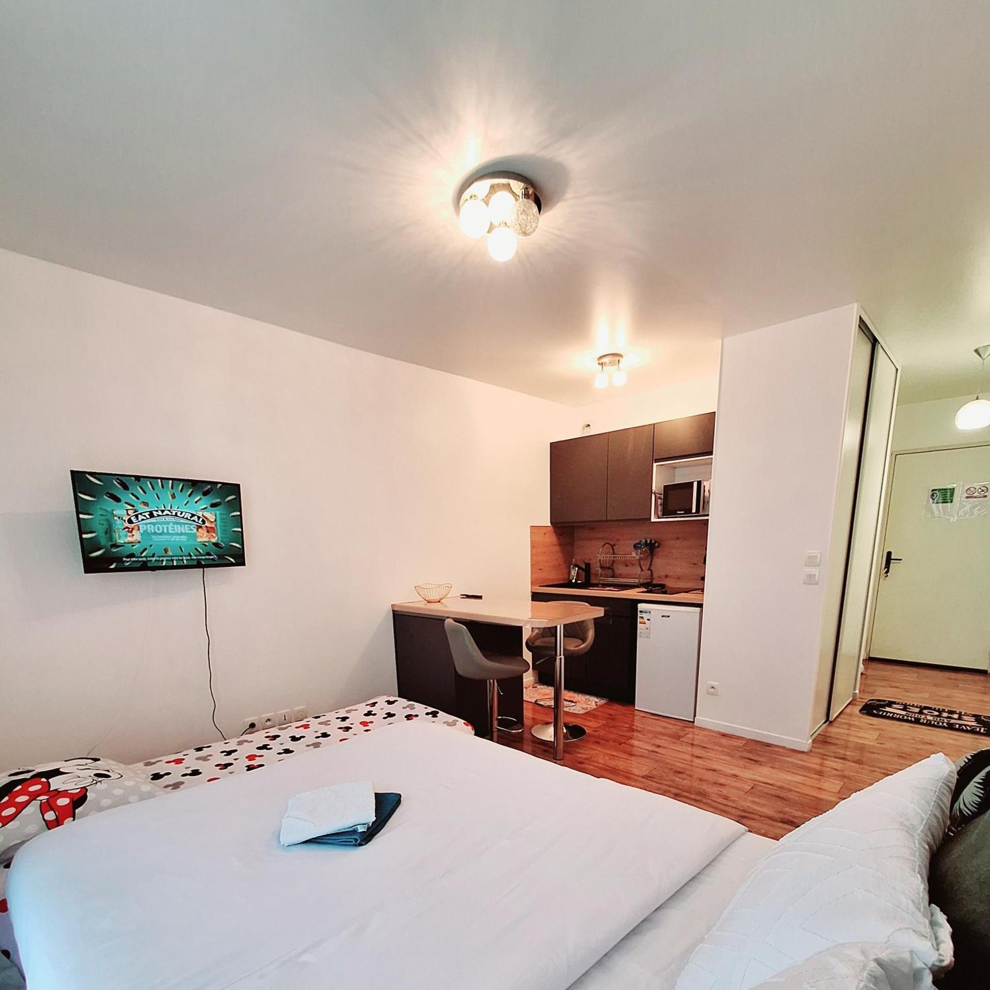 מונטבראן Studio Alpha - 2Min By Train To Disneyland Or 20Min Walk - 5Min Walk To "Val D'Europe" Station מראה חיצוני תמונה